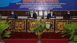 DPRD Bungo Tetapkan Pasangan Hamas-Apri Sebagai Bupati dan Wakil Bupati Terpilih 2020.