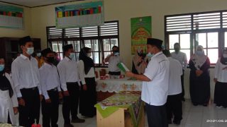 Camat Muko-muko Bathin VII Lantik 5 Anggota BPD Dusun Tebing Tinggi