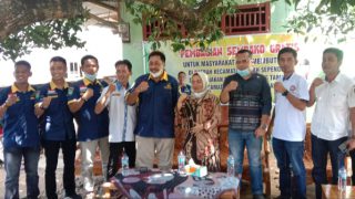 Peduli Terhadap Sesama di Masa Pandemi,Ketua Karang Taruna Kabupaten Bungo Beri Bantuan Paket Sembako