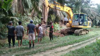 Warga Kemantan Sambut Gembira Giat TMMD ke -112 Kodim 0416 Bute