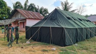 Jelang Pembukaan TMMD,Satgas Dirikan Tenda di Lokasi Sasaran