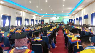 Prosesi Wisuda STIA Setih Setio Bungo Ke-39 Berlansung Meriah,Luluskan 132 Sarjana Terbaik