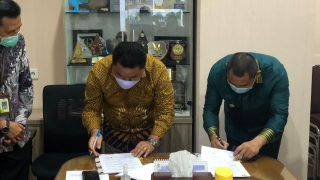 Pemkab Bungo Hibahkan Tanah Kekemenkes RI Untuk Bangun Balai Kesehatan