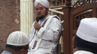 Gencarkan Program “BASUH”Pemkab Bungo Berjamaah Subuh Dimasjid Baiturrahman SKB