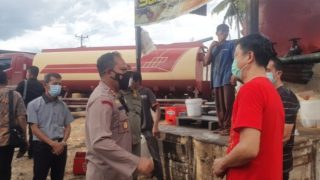 Pastikan Stok Minyak Aman,Kapolres Bungo Tinjau Langsung Gudang Distributor Minyak Goreng Curah