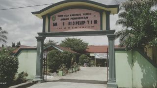 Viral !!! Siswa Ditendang Dipukuli Guru Hingga Babak Belur,Korban Laporkan Guru Ke Polisi