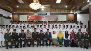 70 Anggota Paskibraka HUT Kemerdekaan RI Ke-77 Resmi Dikukuhkan Oleh Bupati Bungo