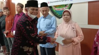 BAZNAS Bersama Pemda Bungo Salurkan Bantuan Insentif Guru Honorer Ponpes,Tahfiz Qur’an Non Sertifikasi  dan Inpansing Se-Kabupaten Bungo