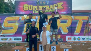 Rebut Piala Ketua DPRD Bungo,Kejuaraan Grasstrack Elite Auto Sport Supertrack Championship 2023 Sukses Digelar