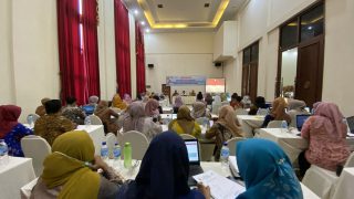 Dinkes Bungo Sukses Gelar Pertemuan dan Monitoring Validasi Data Menggunakan Aplikasi SIHEPI