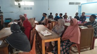 Penyaluran BLT DD Tahap II Dusun Senamat Berjalan Dengan Lancar