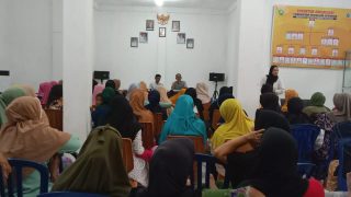 Pemdus Air Gemuruh Salurkan Bantuan Beras 10 Kg Untuk Penerima Bantuan Program PKH,BPNT dan BST Tahun 2023