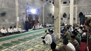 Safari Ramadhan,Bupati Bungo Berikan Bantuan Untuk Pembangunan Masjid Nurul Ikhsan Dusun Tanjung Menanti