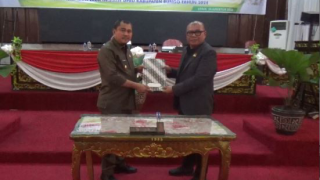 DPRD Bungo Gelar Rapat Paripurna Terkait Penyampaian Kata Akhir Pemda Terhadap Ranperda Inisiatif