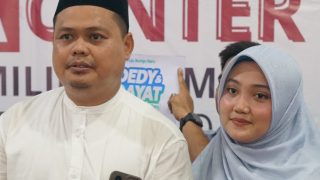 Ny Suci Ramadhani Isteri Cawabup 01 Ustadz Dayat Yang Berdarah Pariaman