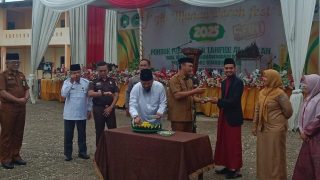 Pj Bupati Titip Tiga Hal Penting Kepada Para Calon Santri Pada Milad Ke-24 Ponpes Hafist Quran Wal Hadits Al Munawwaroh
