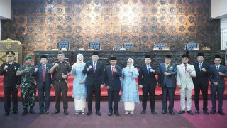 Pada Sidang Paripurna Pidato Pertama H M Syukur Tekankan Semangat Kebersamaan Untuk Merangin Baru