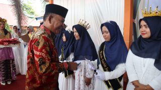 Wabup Merangin Hadiri Wisuda Pelajar Tahfidz Al Qur’an 30 Jus di SMPN 01 Merangin
