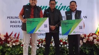 Bupati H M Syukur Tunaikan Janji Beri Perlindungan JSK, Dilaunching Untuk Sebanyak 8.901 Orang Tenanga Kerja