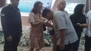 Pengurus Karang Taruna 2025/2030 Kabupaten Bungo Resmi Dilantik, Pengusaha Sukses Sinar Sentosa Jadi Salah Satu Orang Tua Asuh Bagi Anak Yatim/Piatu