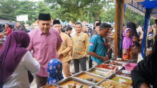 Bupati Merangin M.Syukur Resmi Buka Pasar Bedug dan Bazar Ramadhan di Pasar Bawah Bangko